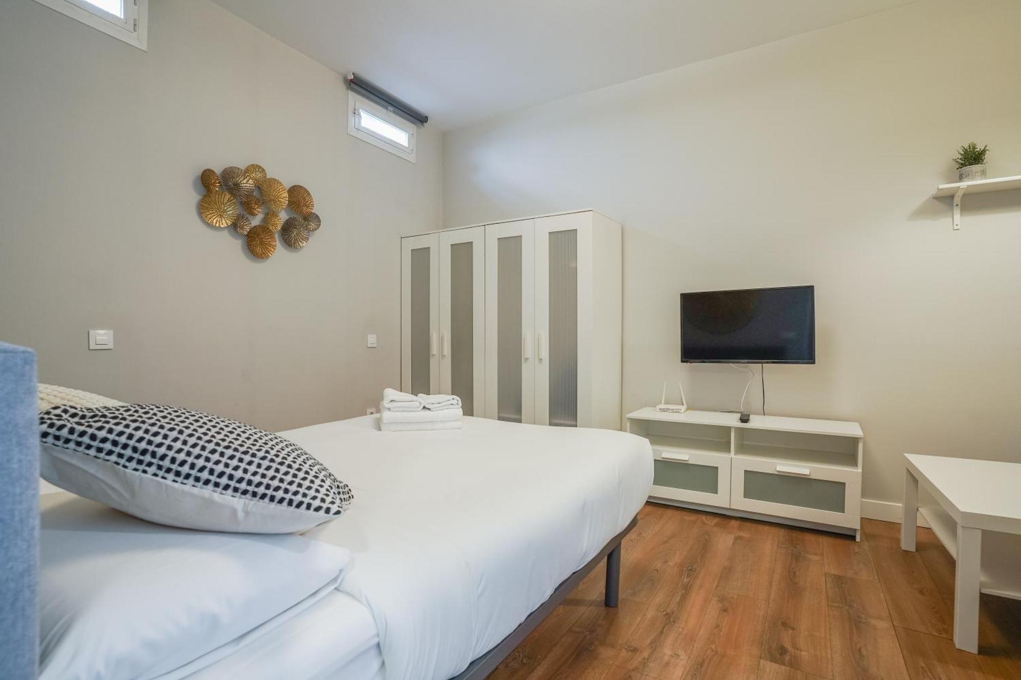 Cozy Apartment-1Bedroom 1Bathroom-Lavapies Madrid Kültér fotó