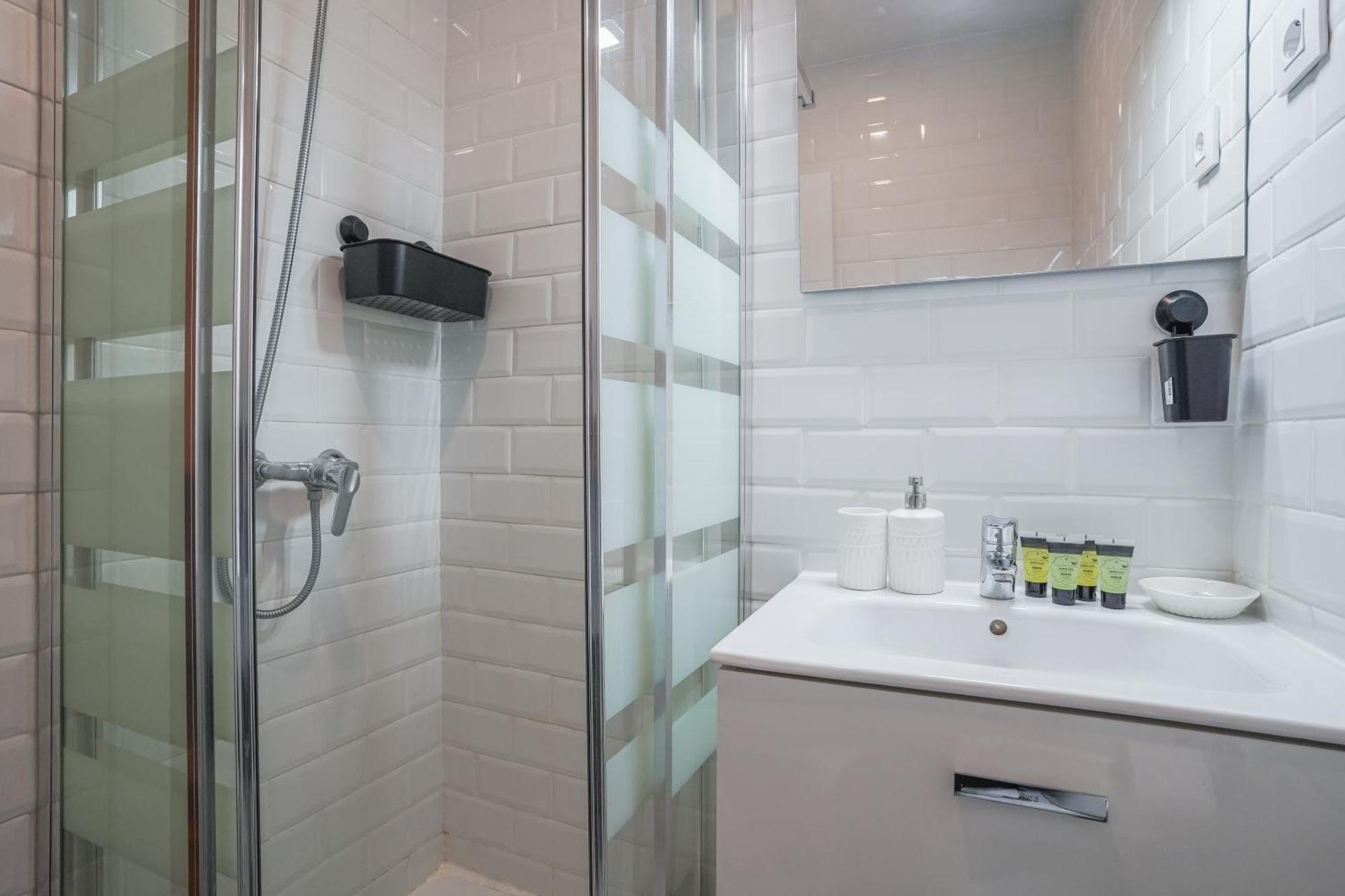 Cozy Apartment-1Bedroom 1Bathroom-Lavapies Madrid Kültér fotó